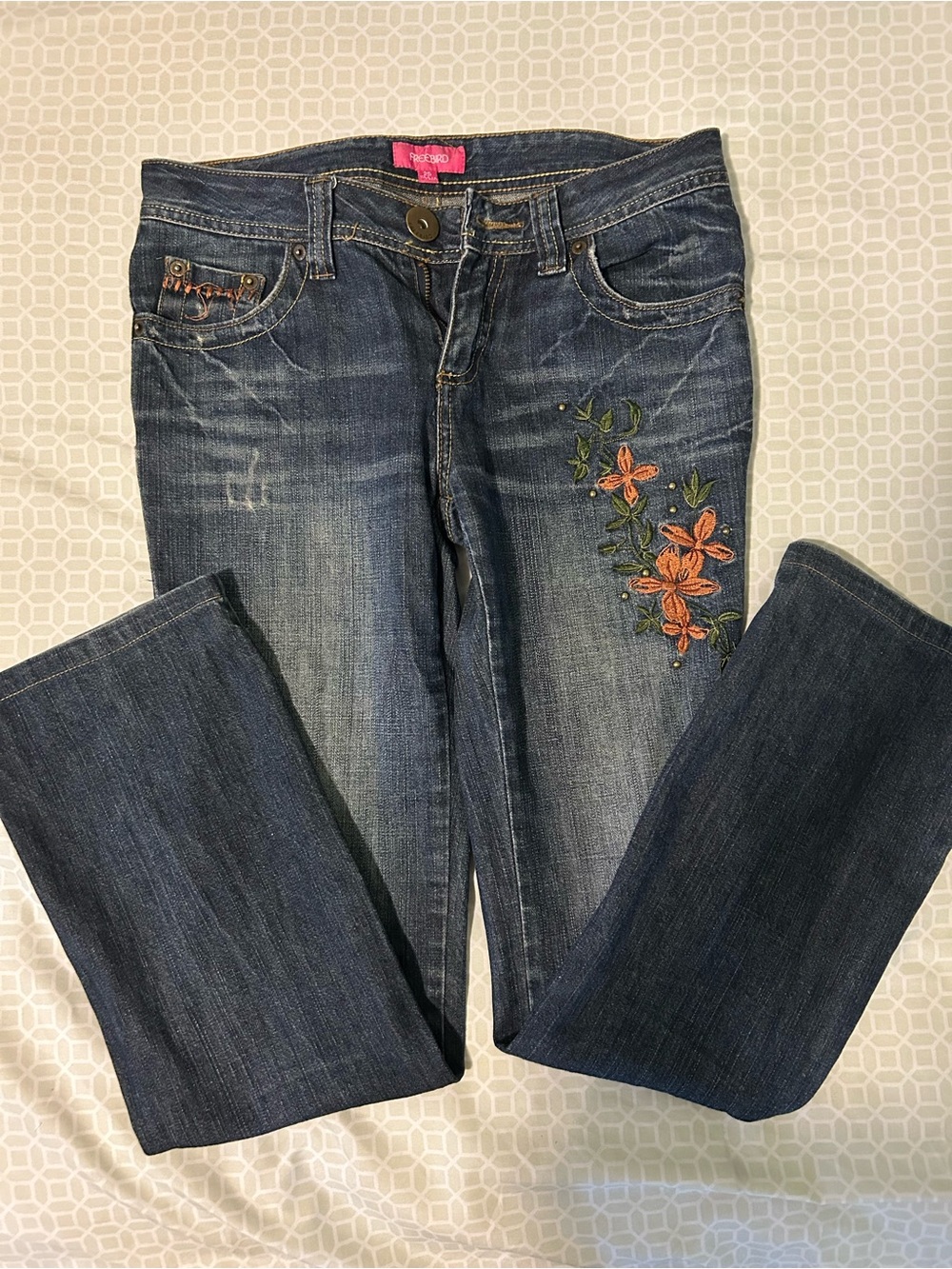 5/$10‼️FREE BIRD Dark Blue Women's Jeans with Orange Floral Embroidery